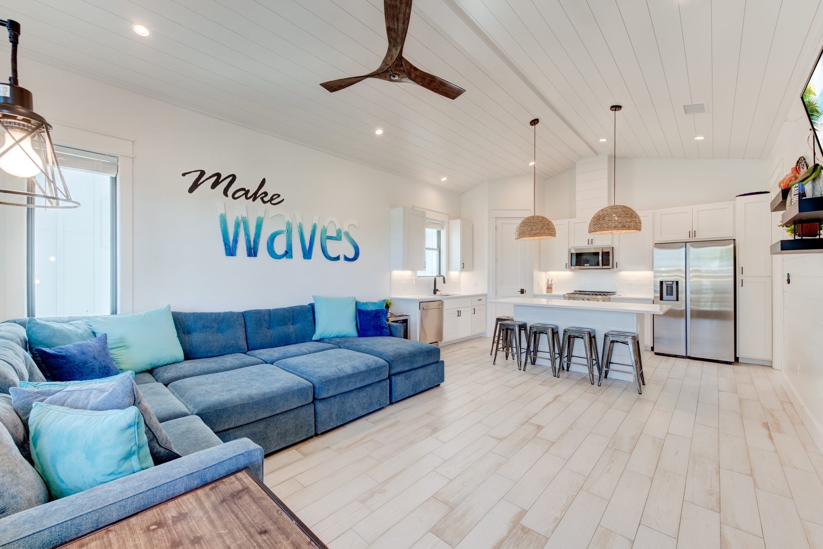 Living and kitchen
