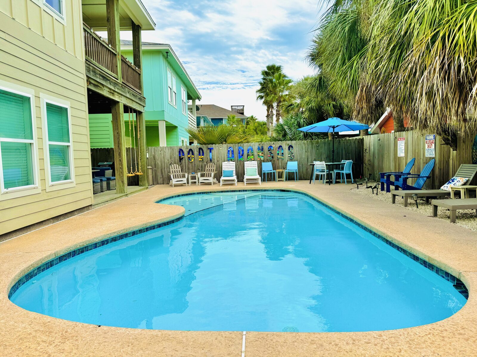 Private pool
