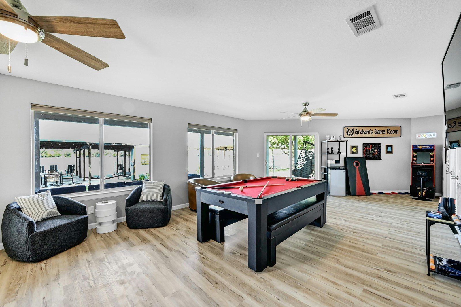 Game room arcade